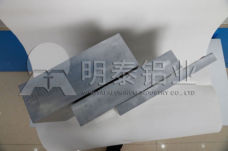 想买散热片_电暖气表壳用3004铝板必要几多钱，性价比怎么